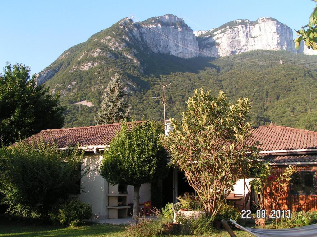 Les Champs Dores Noyarey Exterior foto